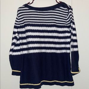 Christopher and banks sweater, size large
